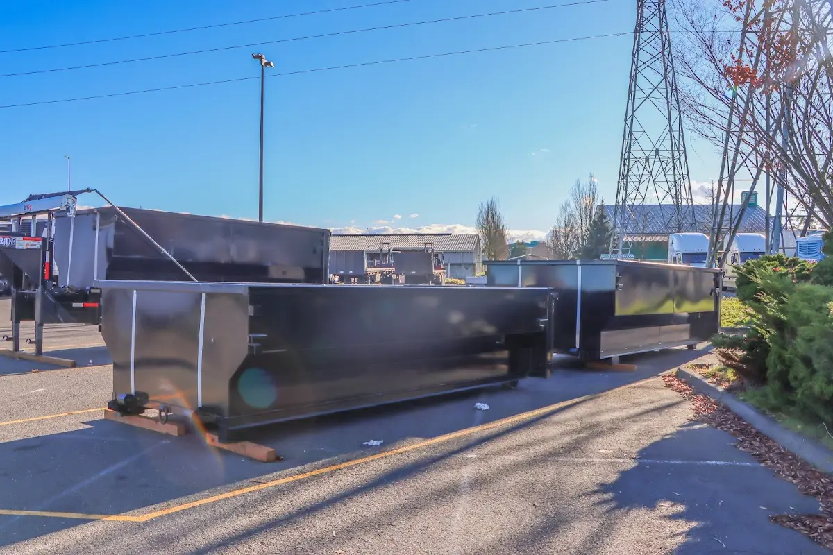 Professional dumpster rental and junk removal service in Montcalm